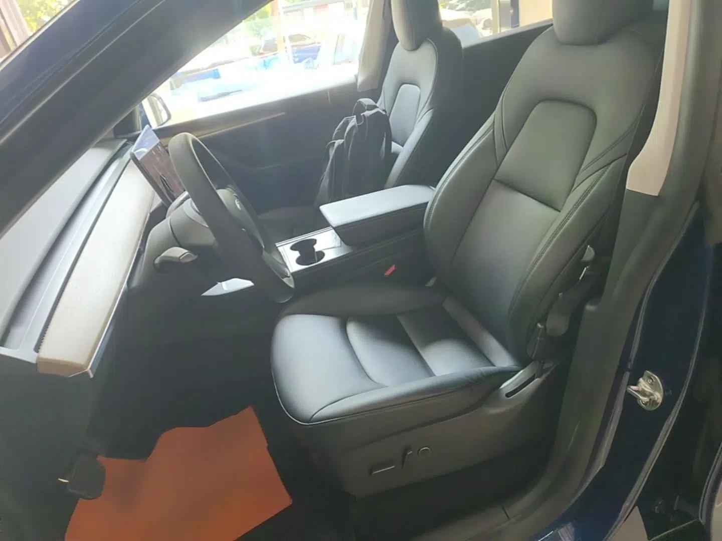 Tesla Model Y 2022 Rear-Wheel-Drive Version — миниатюра 17