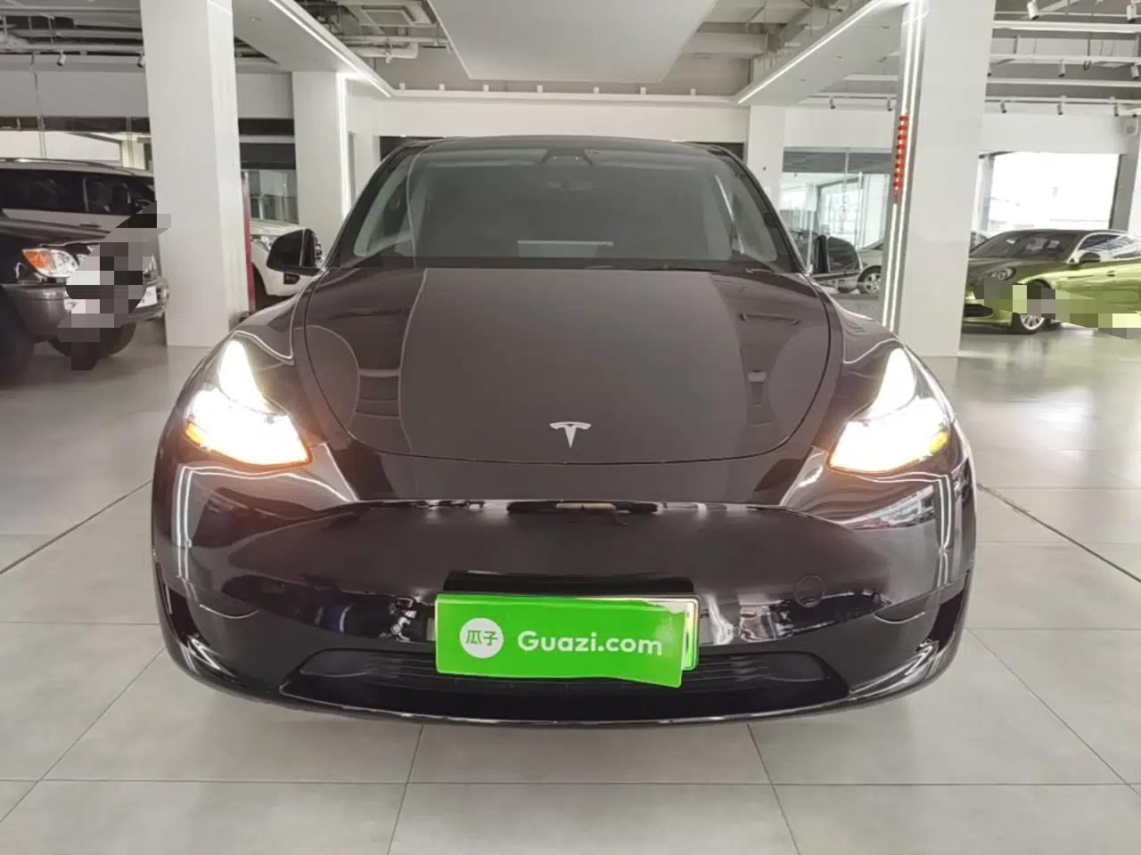 Tesla Model Y 2022 Rear-Wheel-Drive Version — миниатюра 2