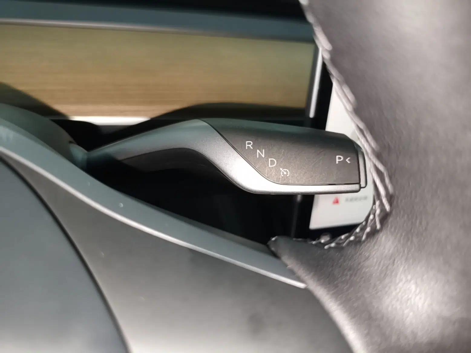 Tesla Model Y 2022 Rear-Wheel-Drive Version — миниатюра 21