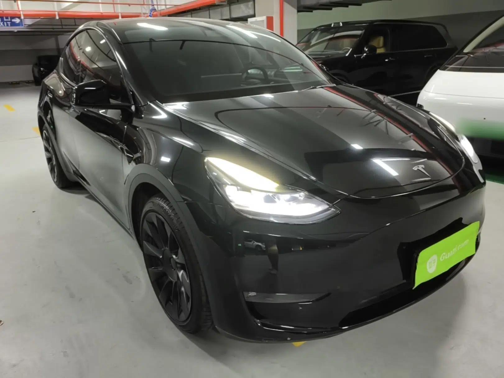 Tesla Model Y 2021 Long-Range All-Wheel-Drive Version — миниатюра 3