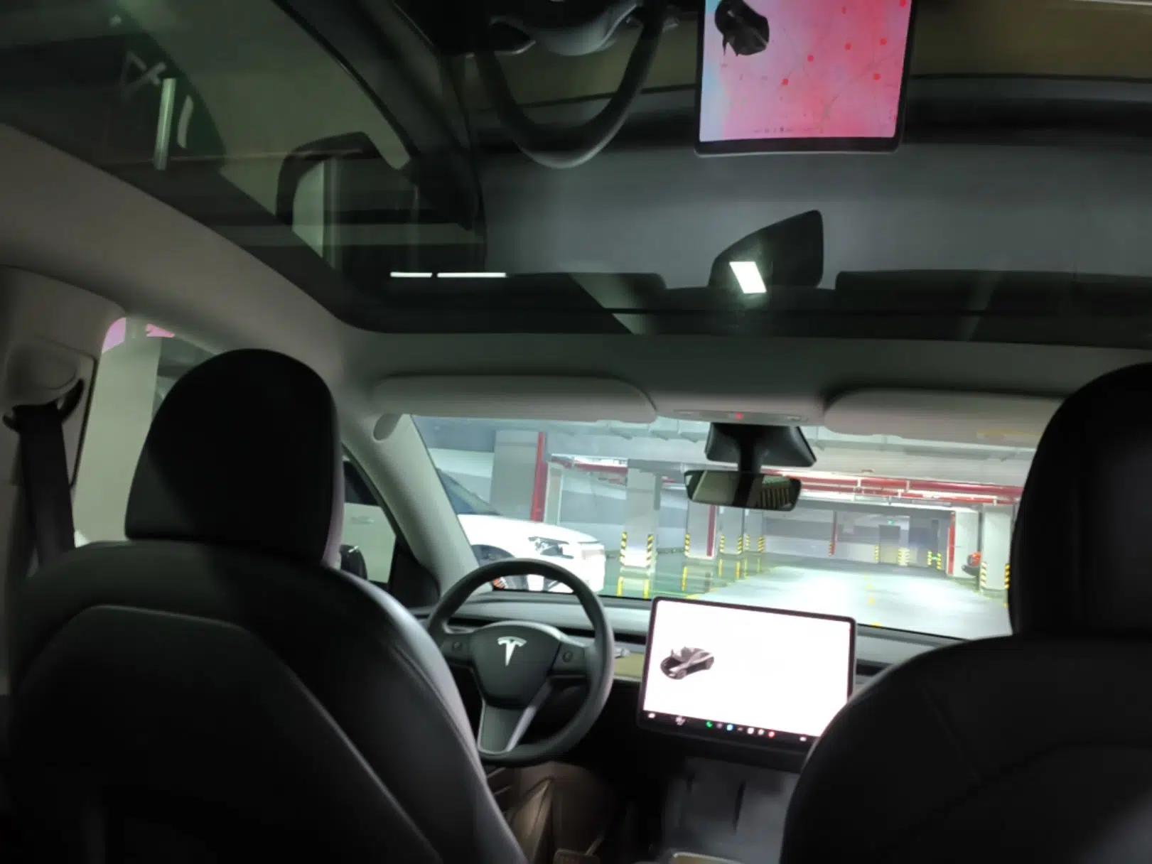Tesla Model Y 2021 Long-Range All-Wheel-Drive Version — миниатюра 21