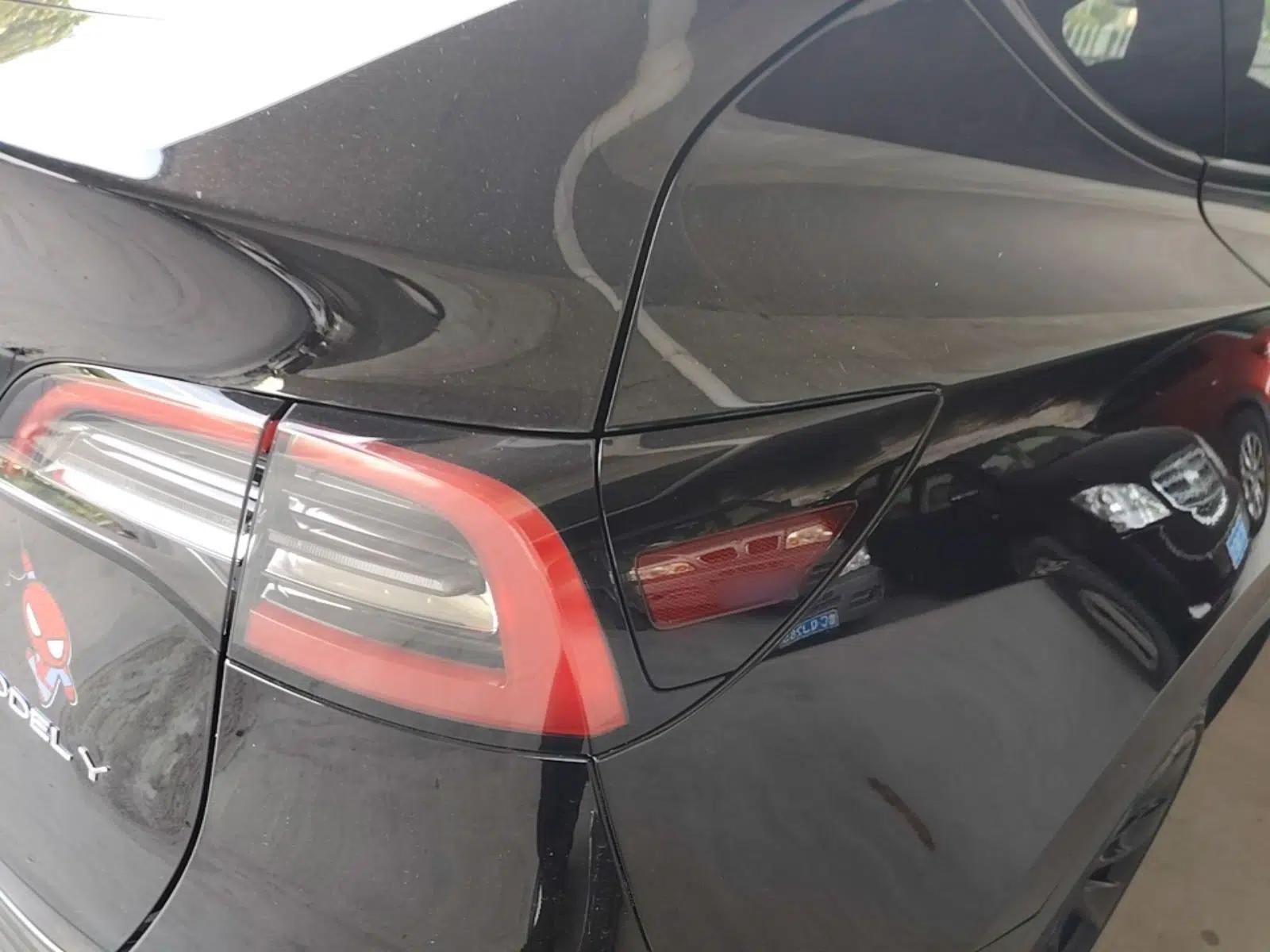 Tesla Model Y 2022 Rear-Wheel-Drive Version — миниатюра 9