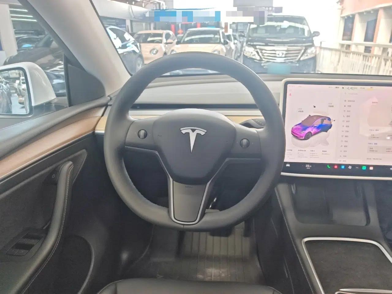 Tesla Model Y 2022 Revised Version Rear-Wheel Drive — миниатюра 13