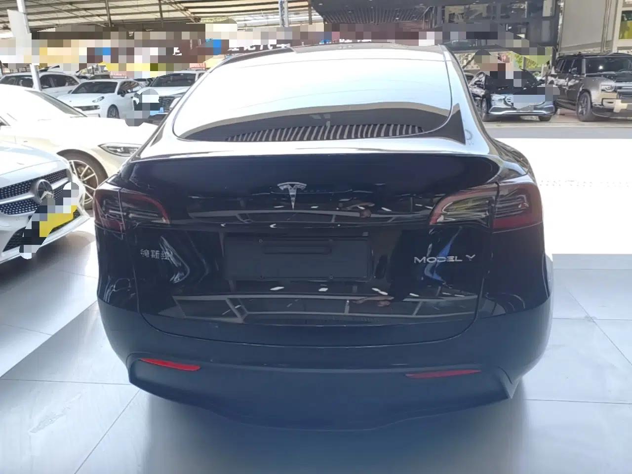 Tesla Model Y 2022 Revised Version Rear-Wheel Drive — миниатюра 5