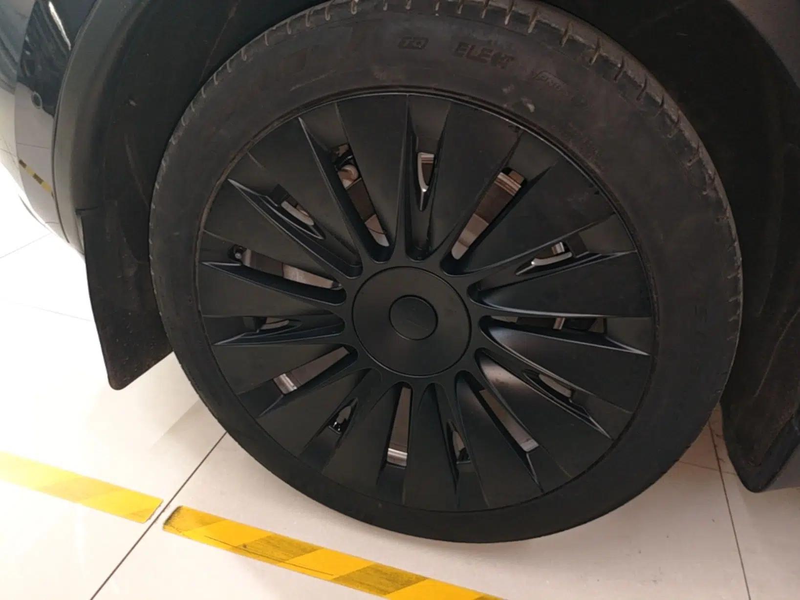 Tesla Model Y 2022 Rear-Wheel-Drive Version — миниатюра 11