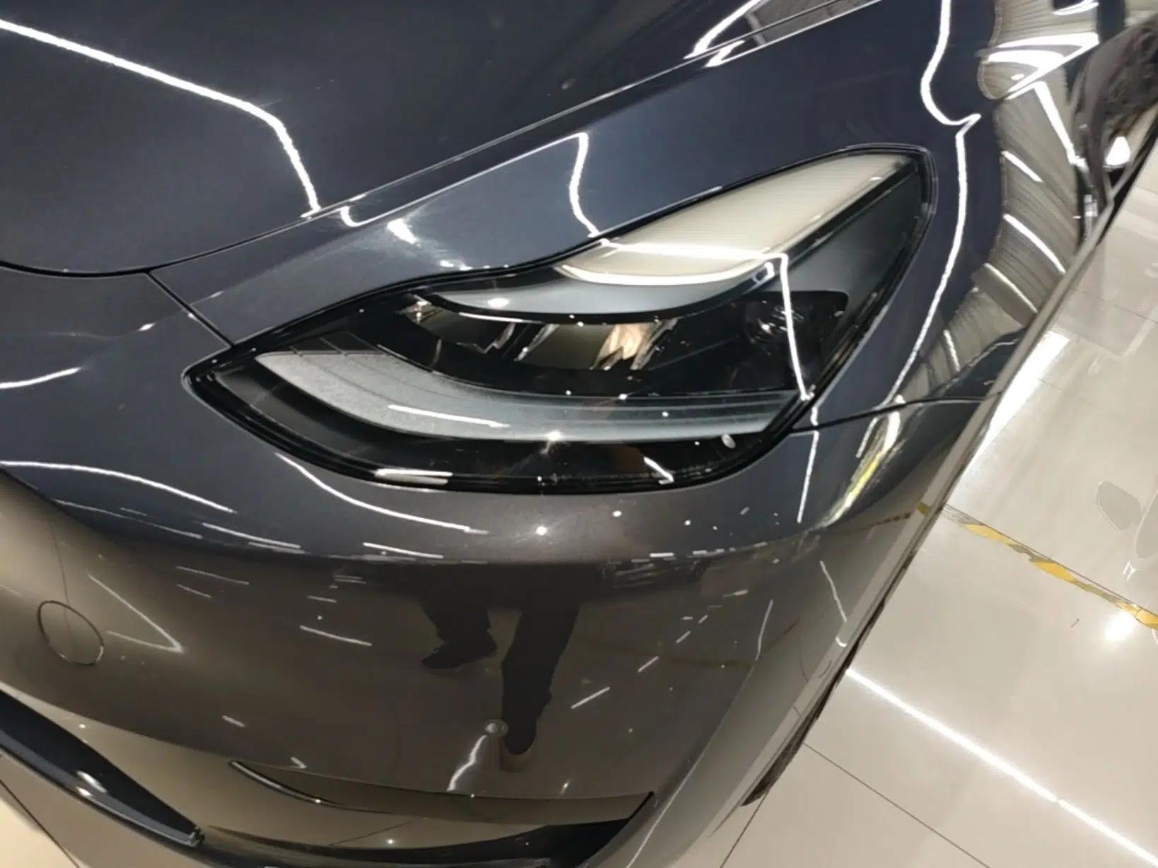 Tesla Model Y 2022 Rear-Wheel-Drive Version — миниатюра 8