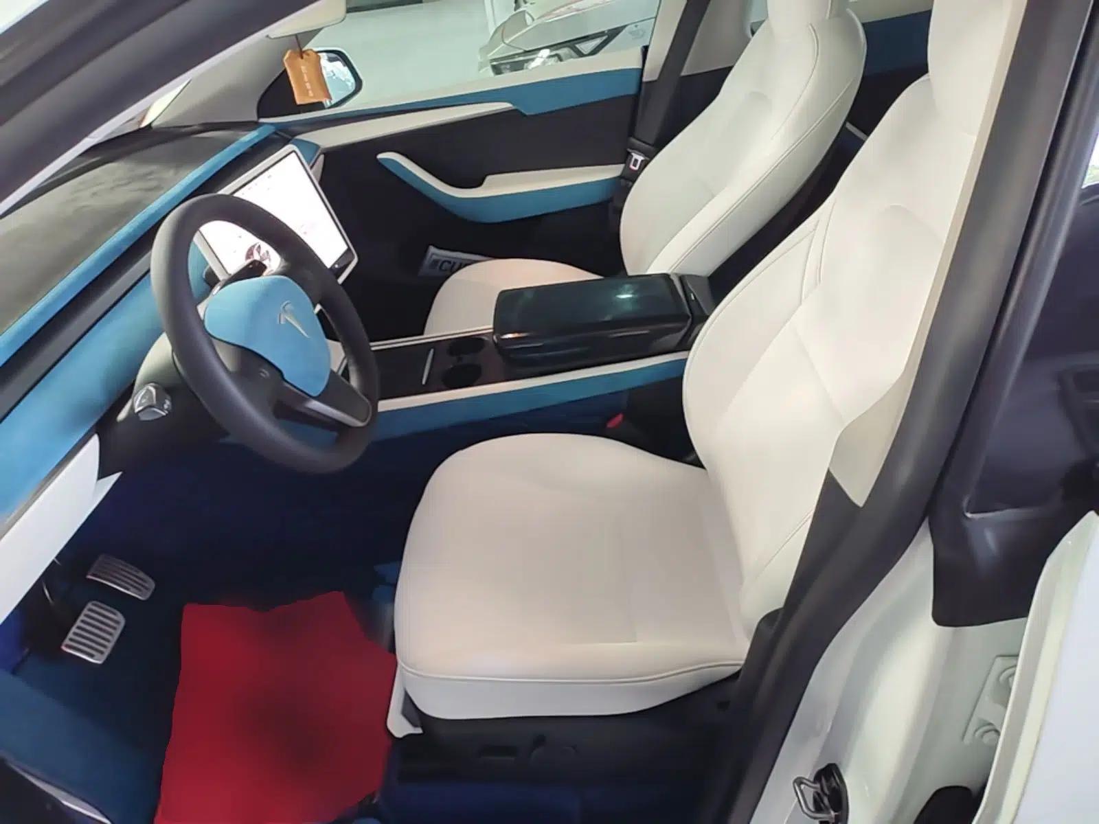 Tesla Model Y 2021 Long-Range All-Wheel-Drive Version 3D7 — миниатюра 17