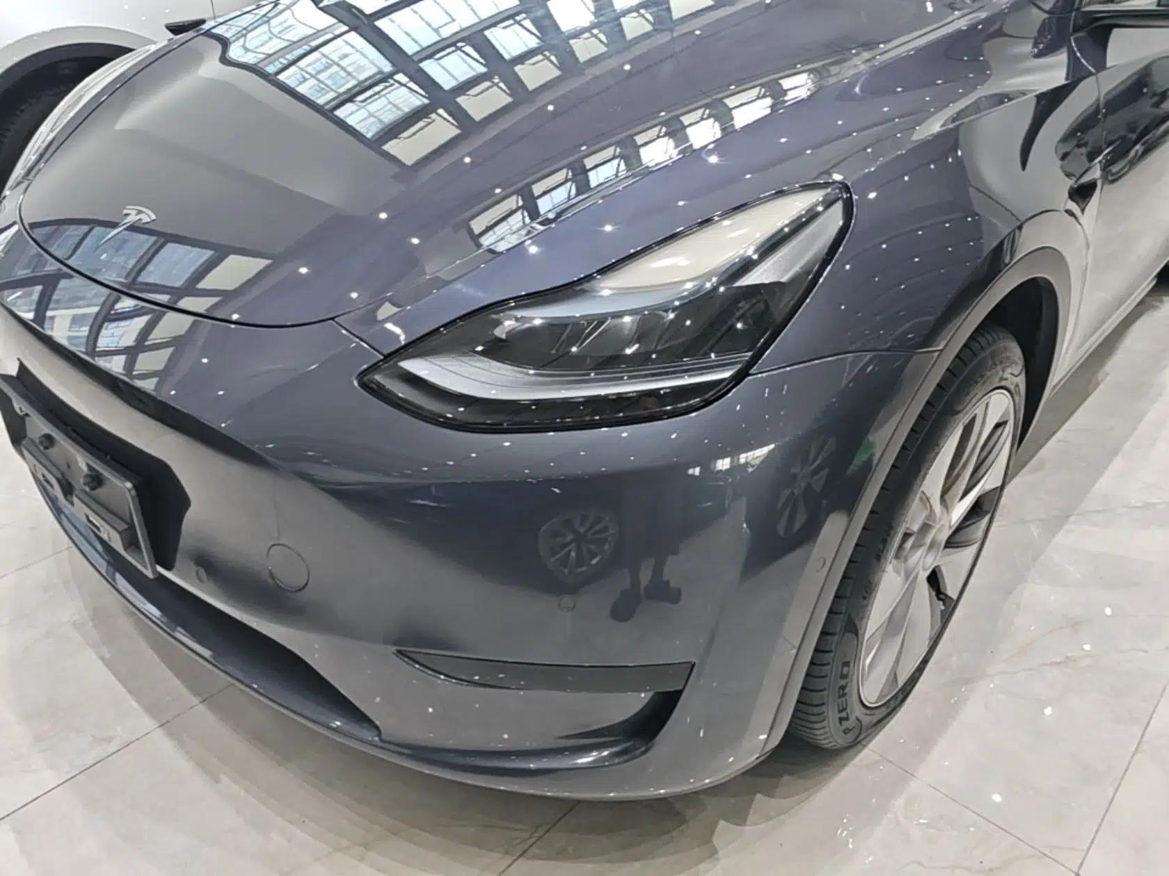 Tesla Model Y 2022 Revised Version Rear-Wheel Drive — миниатюра 8