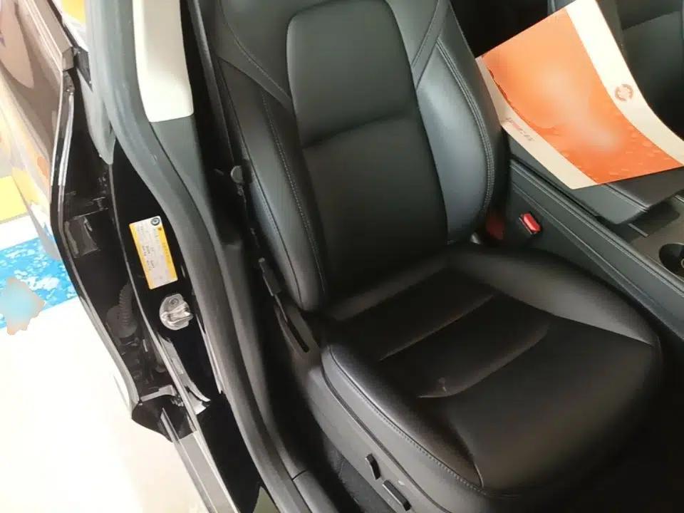 Tesla Model Y 2022 Revised Version Rear-Wheel Drive — миниатюра 19