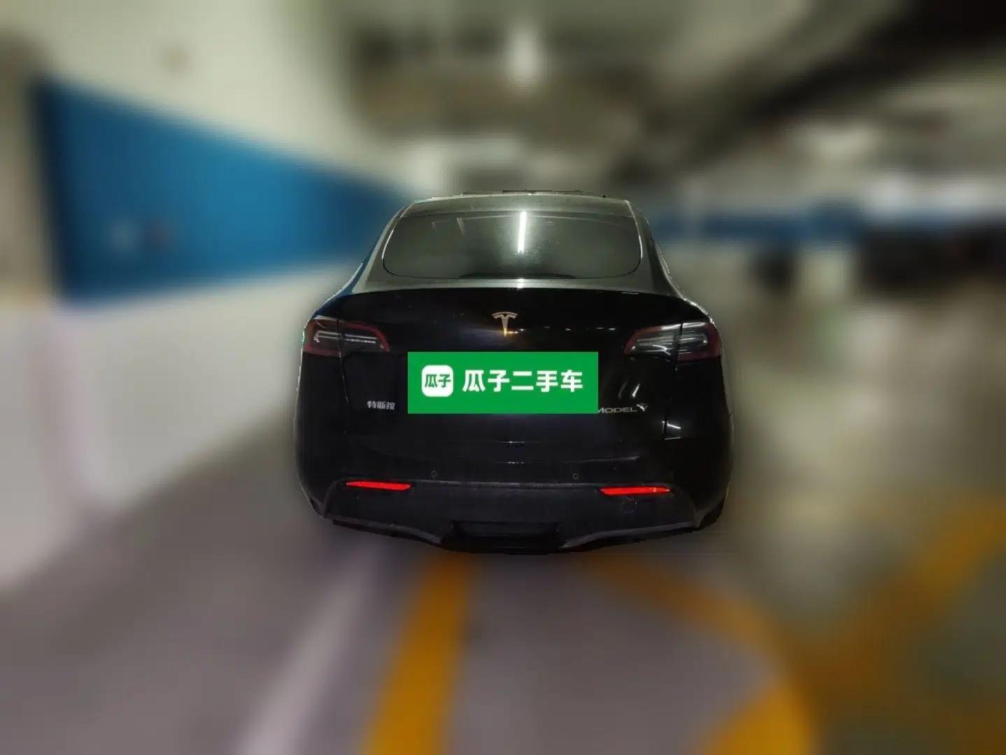 Tesla Model Y 2023 Rear-Wheel-Drive Version — миниатюра 5