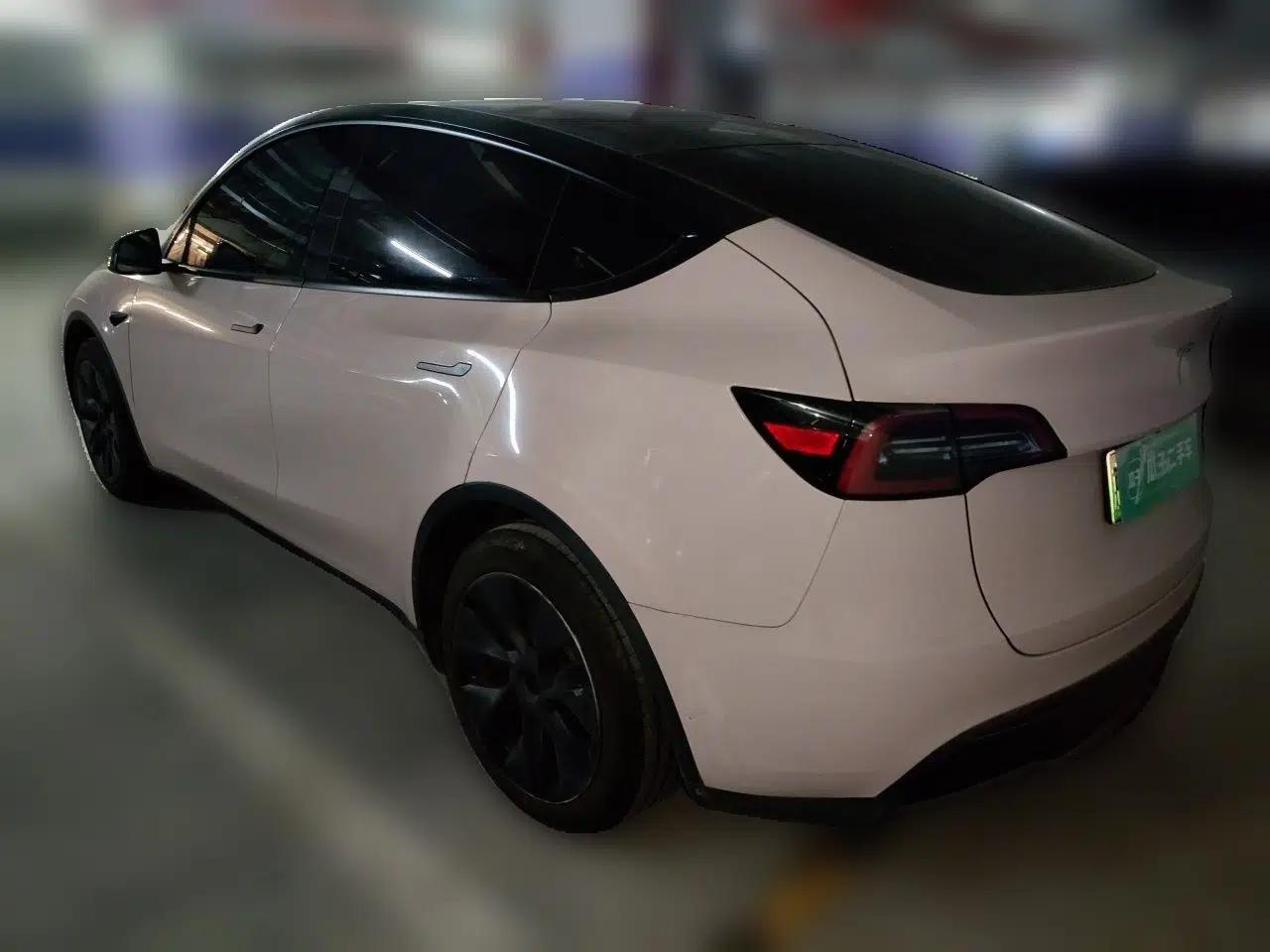 Tesla Model Y 2024 Rear-Wheel-Drive Version — миниатюра 5