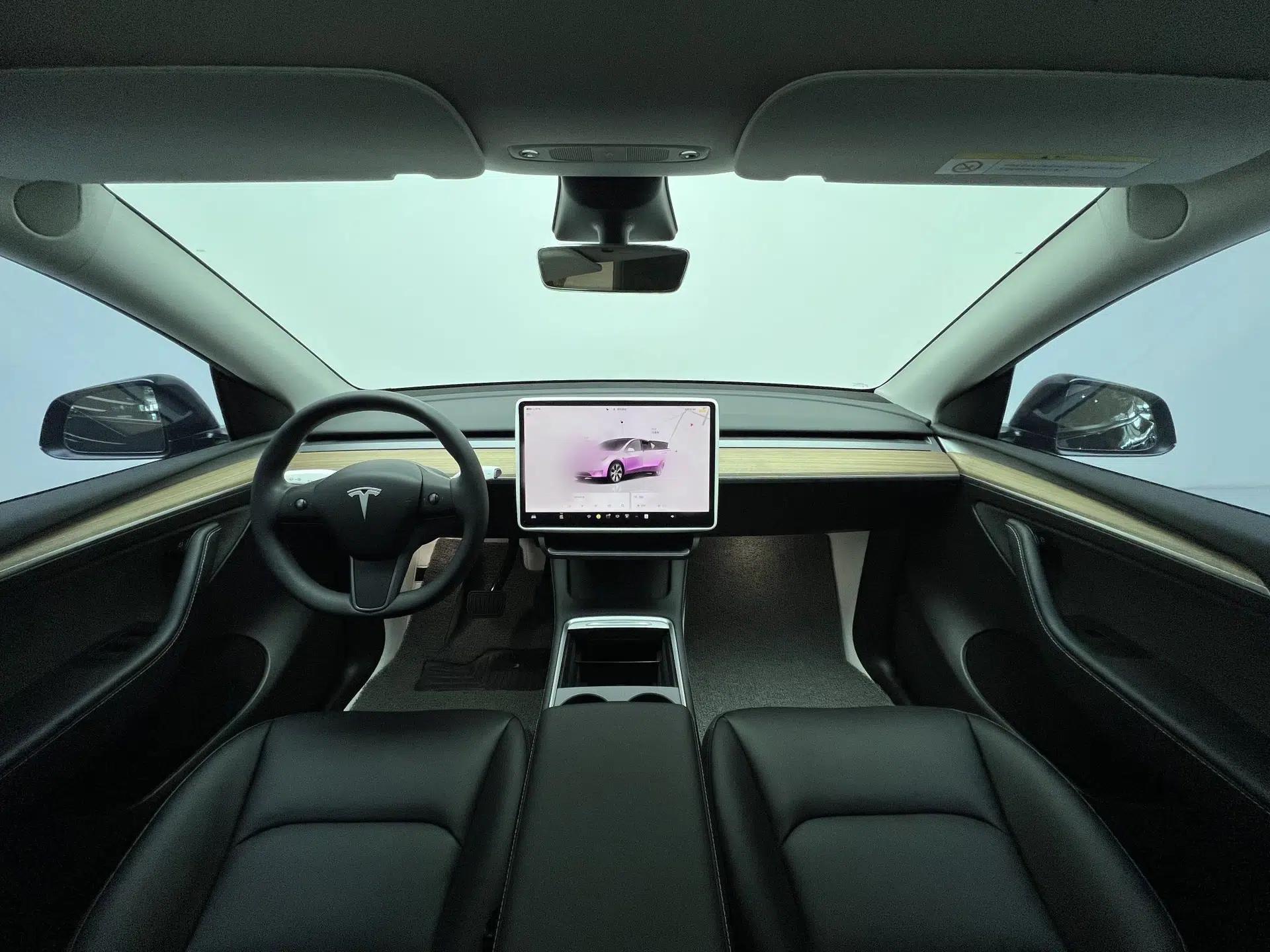 Tesla Model Y 2022 Revised Version Rear-Wheel Drive — миниатюра 17