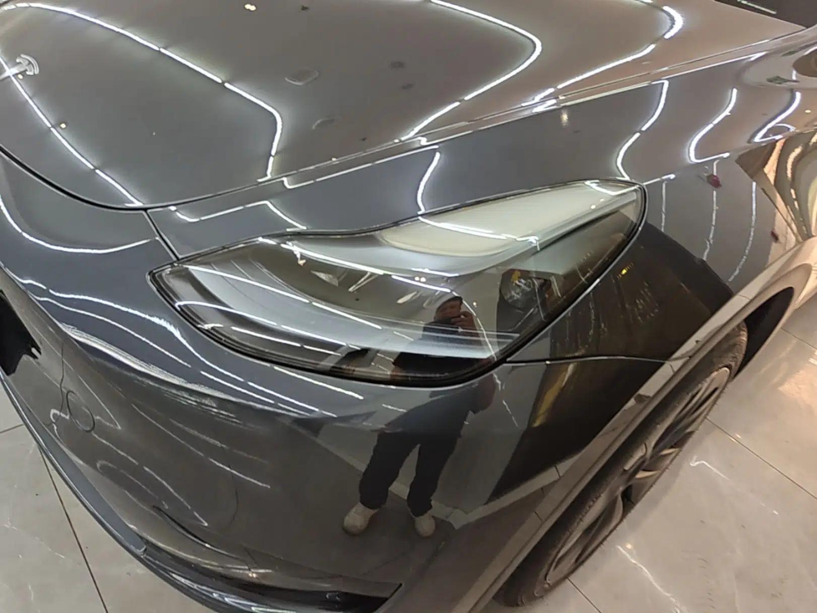 Tesla Model Y 2024 Rear-Wheel-Drive Version — миниатюра 8