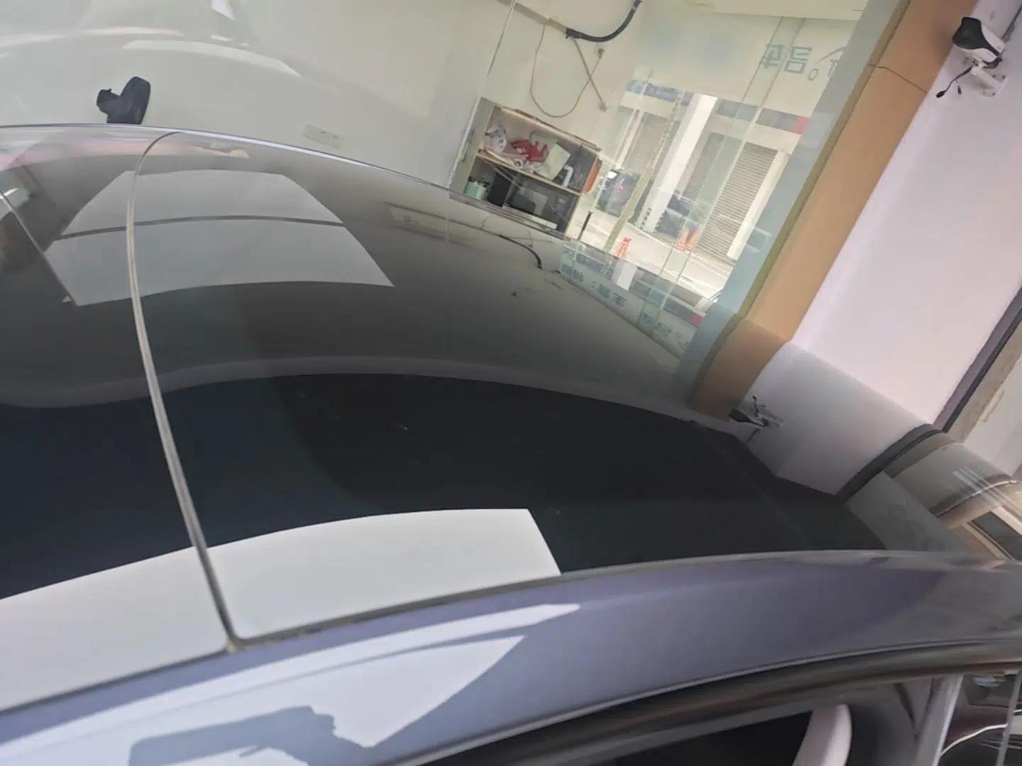 Tesla Model Y 2022 Revised Version Rear-Wheel Drive — миниатюра 7