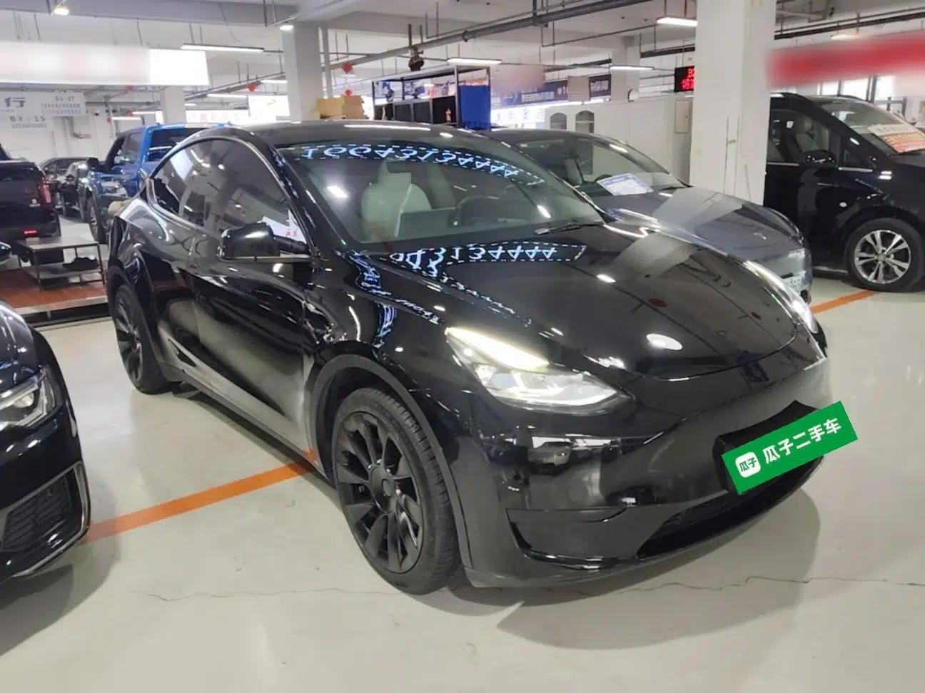 Tesla Model Y 2022 Revised Version Rear-Wheel Drive — миниатюра 3