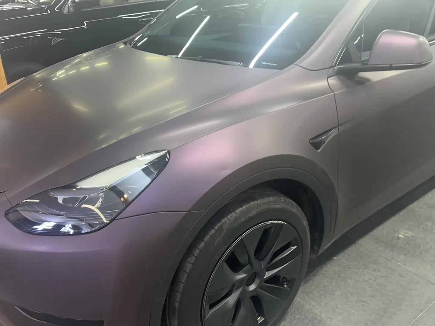 Tesla Model Y 2023 Rear-Wheel-Drive Version — миниатюра 4