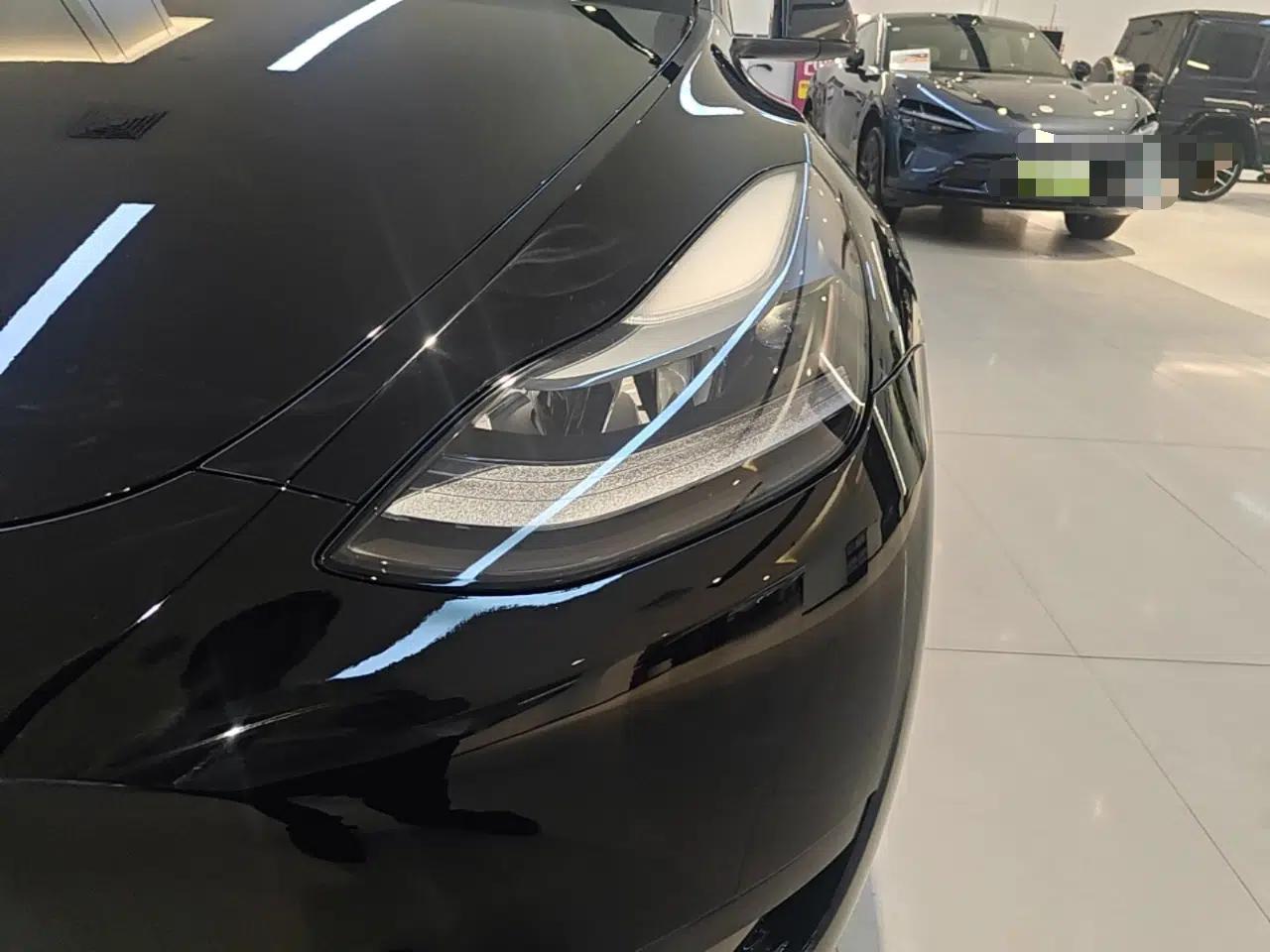 Tesla Model Y 2022 Revised Version Rear-Wheel Drive — миниатюра 8