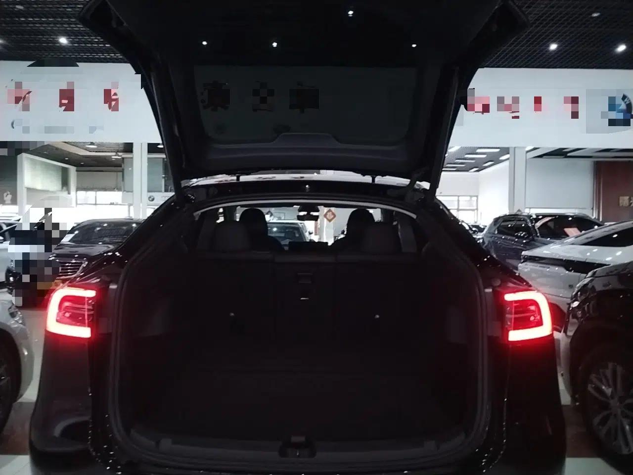 Tesla Model Y 2023 Rear-Wheel-Drive Version — миниатюра 22