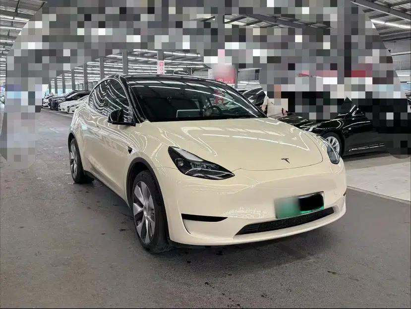 Tesla Model Y 2022 Revised Version Rear-Wheel Drive — миниатюра 4