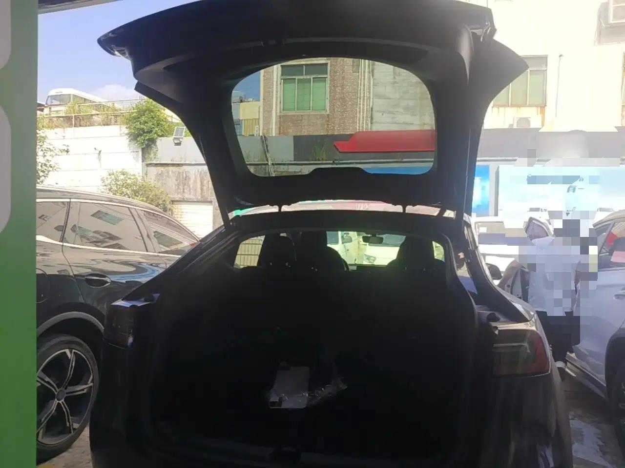 Tesla Model Y 2024 Long-Range All-Wheel-Drive Version — миниатюра 22