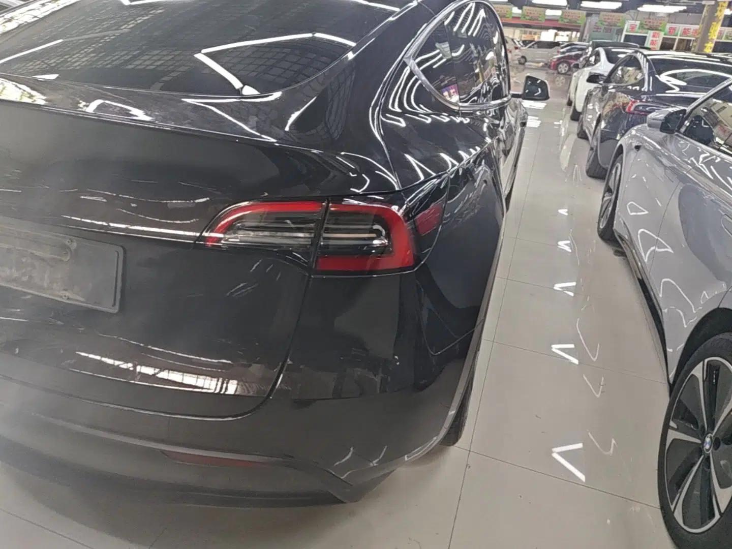 Tesla Model Y 2024 Rear-Wheel-Drive Version — миниатюра 9