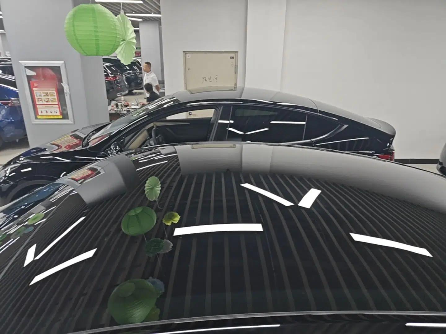 Tesla Model Y 2023 High-Performance All-Wheel-Drive Version — миниатюра 7