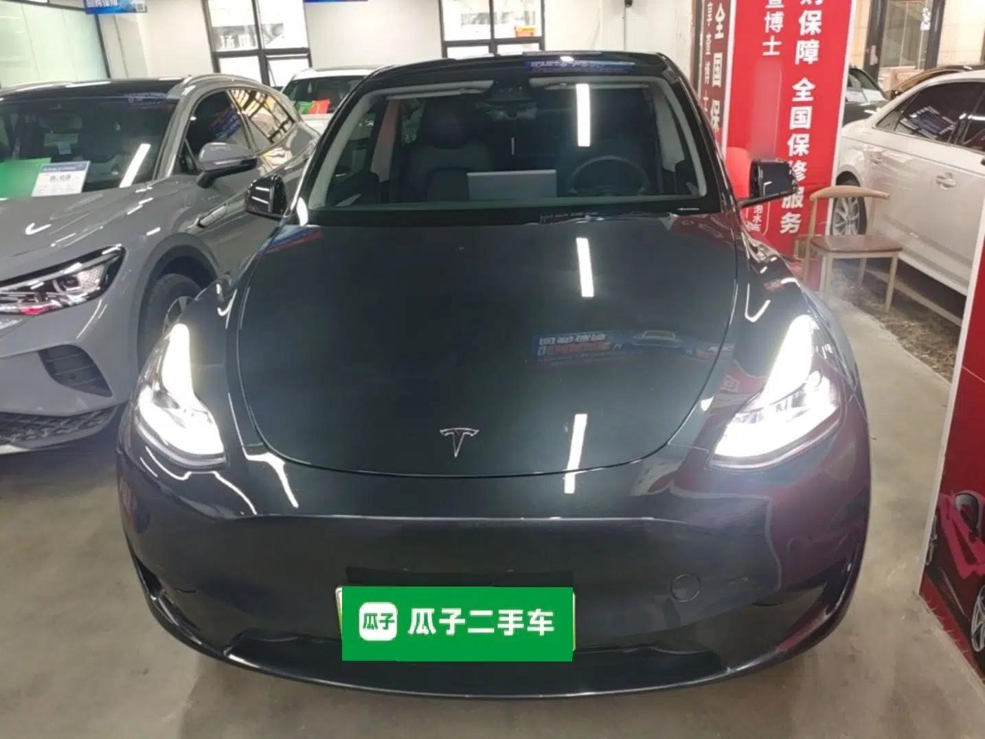 Tesla Model Y 2024 Rear-Wheel-Drive Version — миниатюра 2