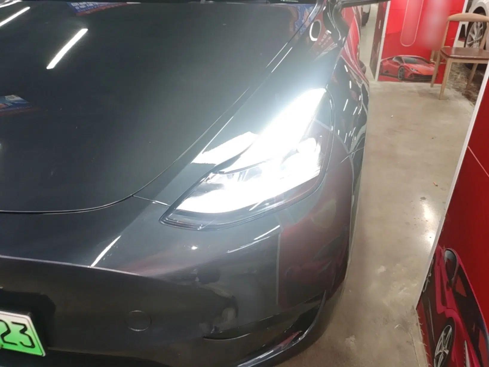 Tesla Model Y 2024 Rear-Wheel-Drive Version — миниатюра 8