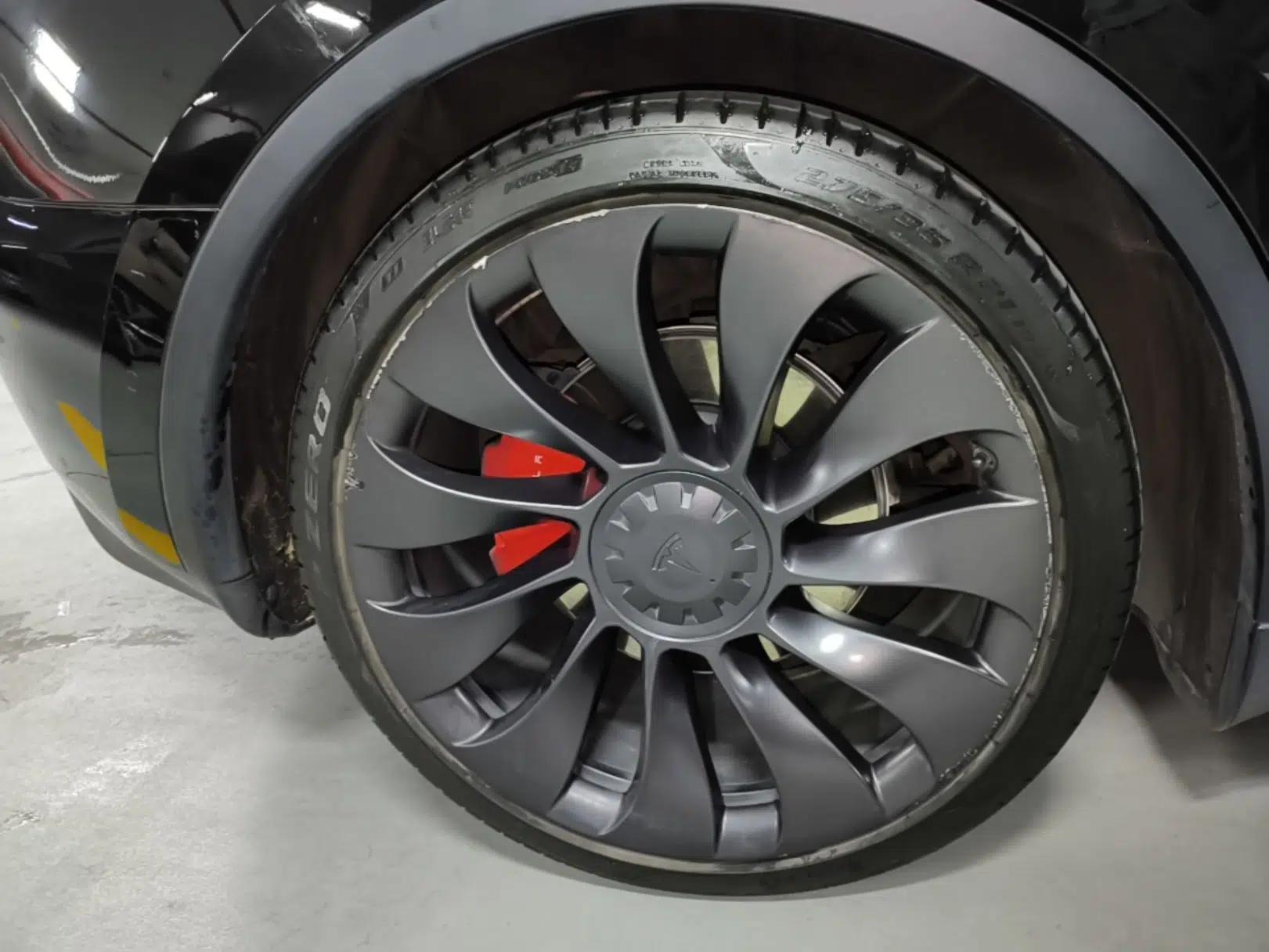 Tesla Model Y 2022 Performance High-Performance All-Wheel-Drive Version — миниатюра 11