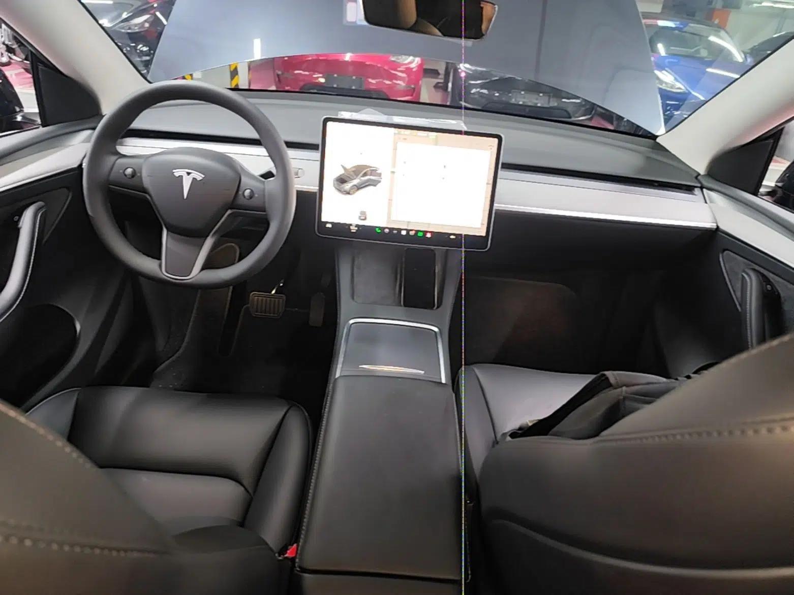 Tesla Model Y 2024 Rear-Wheel-Drive Version — миниатюра 12