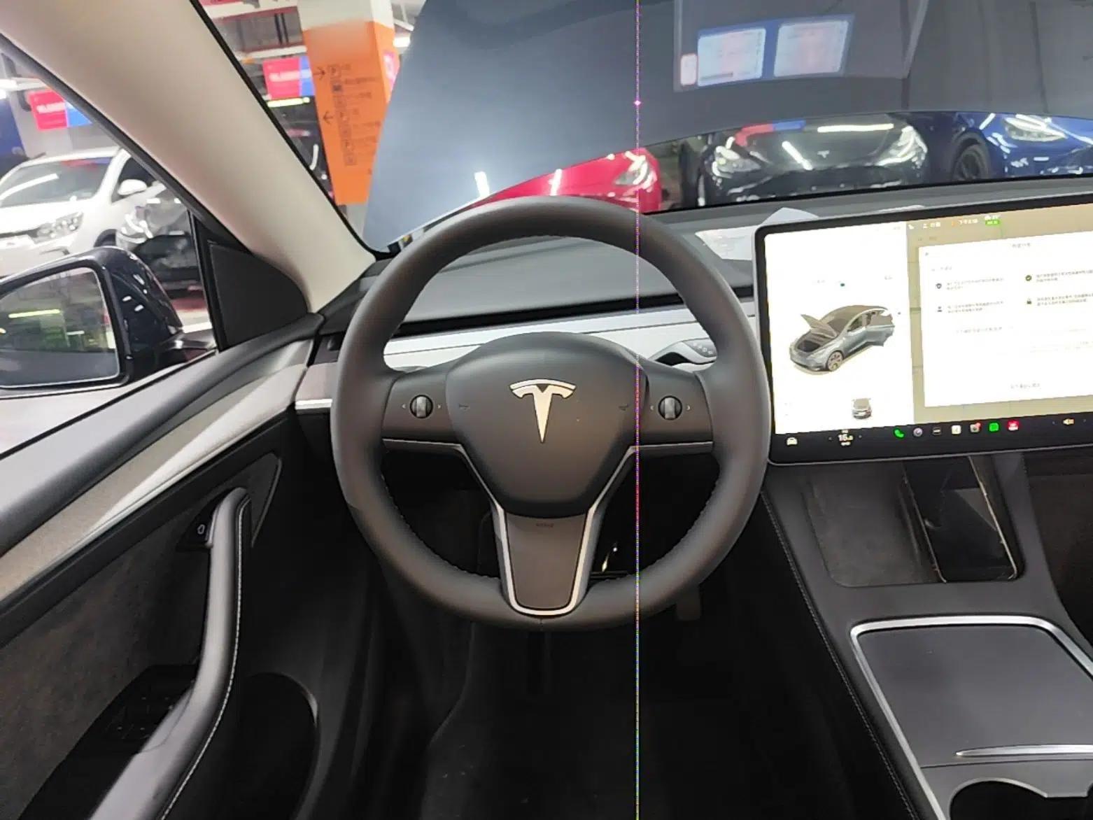 Tesla Model Y 2024 Rear-Wheel-Drive Version — миниатюра 13