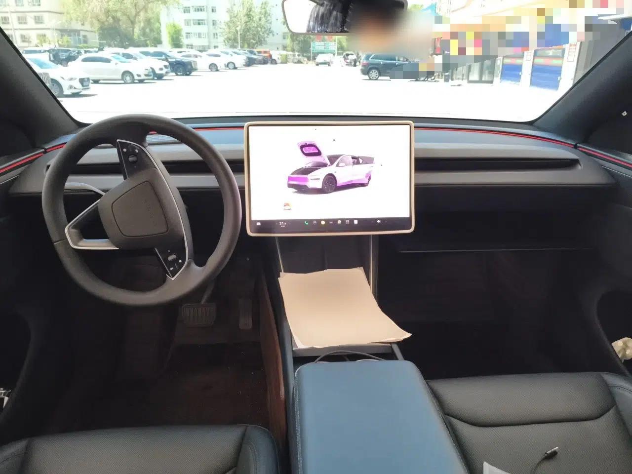 Tesla Model Y 2026 Long-Range All-Wheel-Drive Model — миниатюра 9