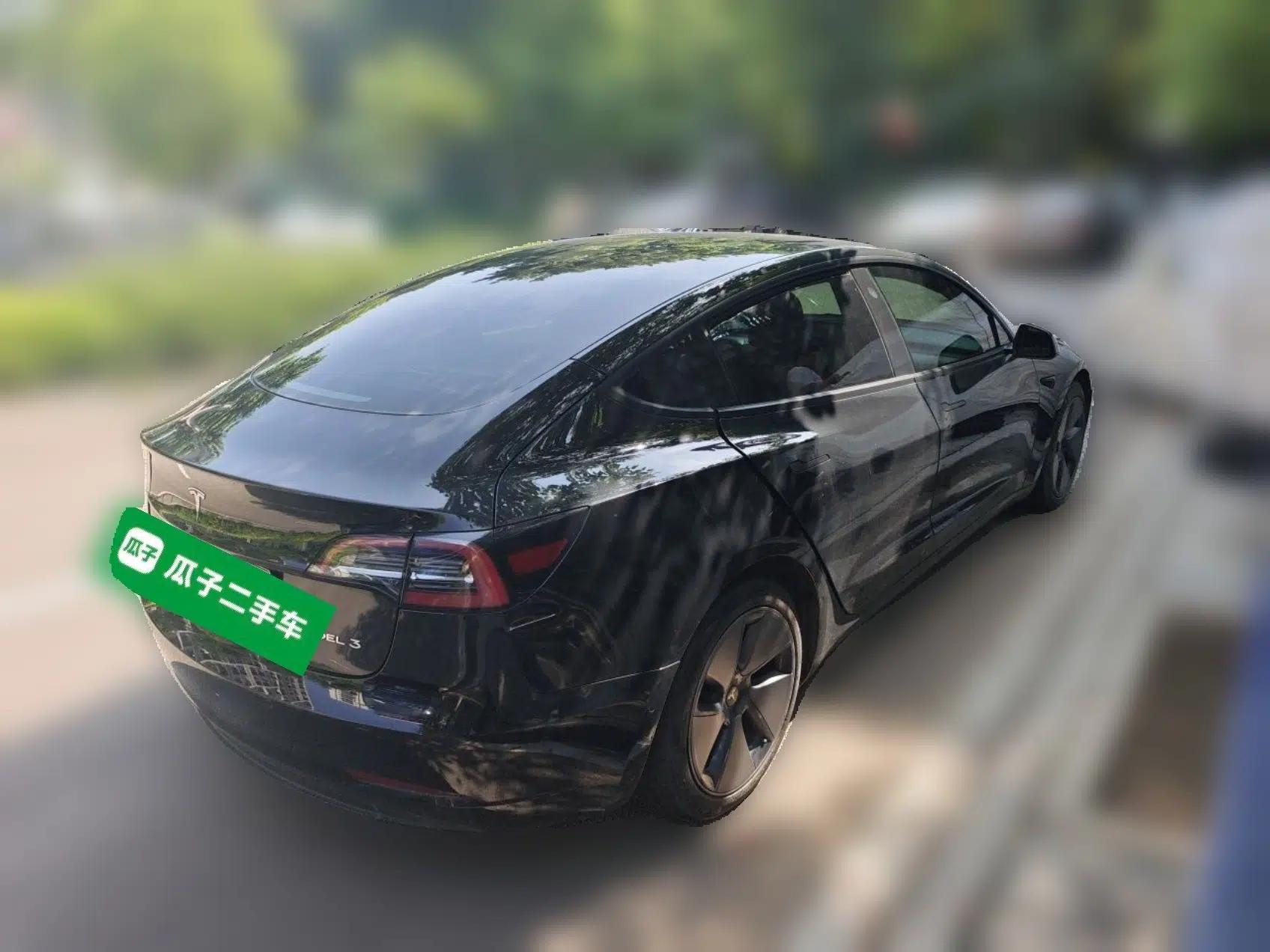 Tesla Model 3 2022 Rear-Wheel-Drive Version — миниатюра 6