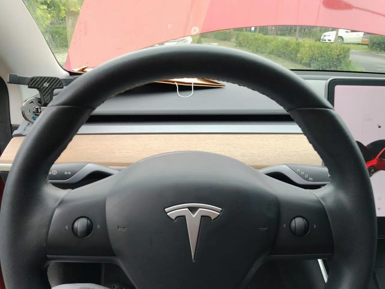 Tesla Model 3 2020 Refreshed Version Long-Range Rear-Wheel Drive — миниатюра 11