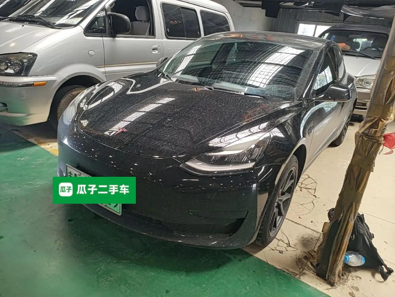 Tesla Model 3 2020 Standard Range Rear-Wheel Drive Upgraded Version — миниатюра 1