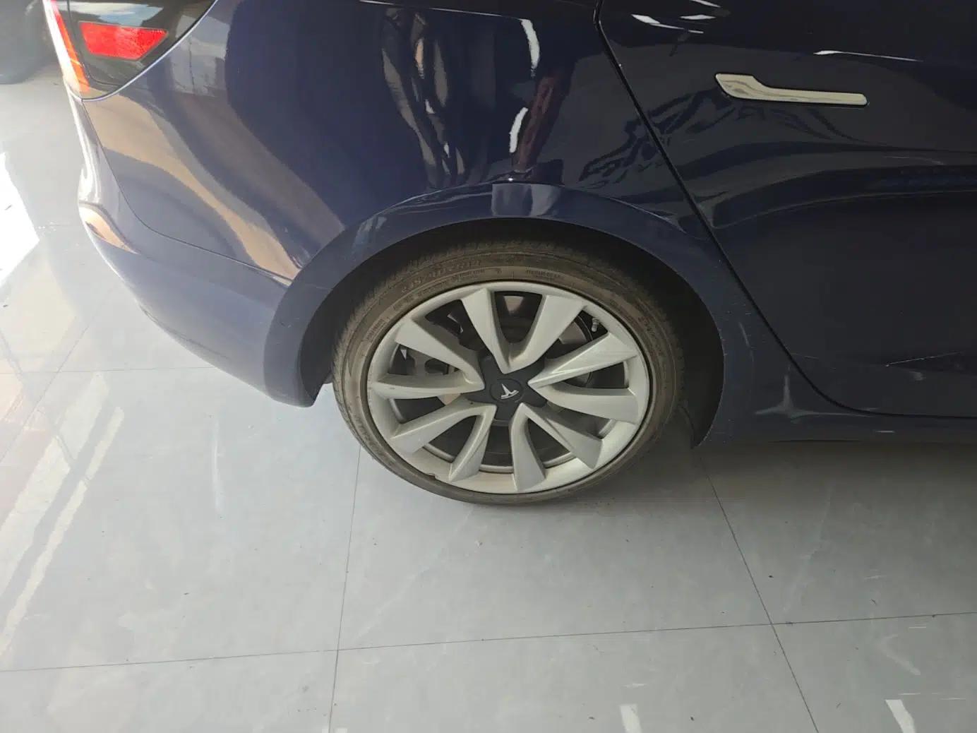 Tesla Model 3 2020 Revised Version Standard Range Rear-Wheel Drive – Upgraded Edition — миниатюра 11