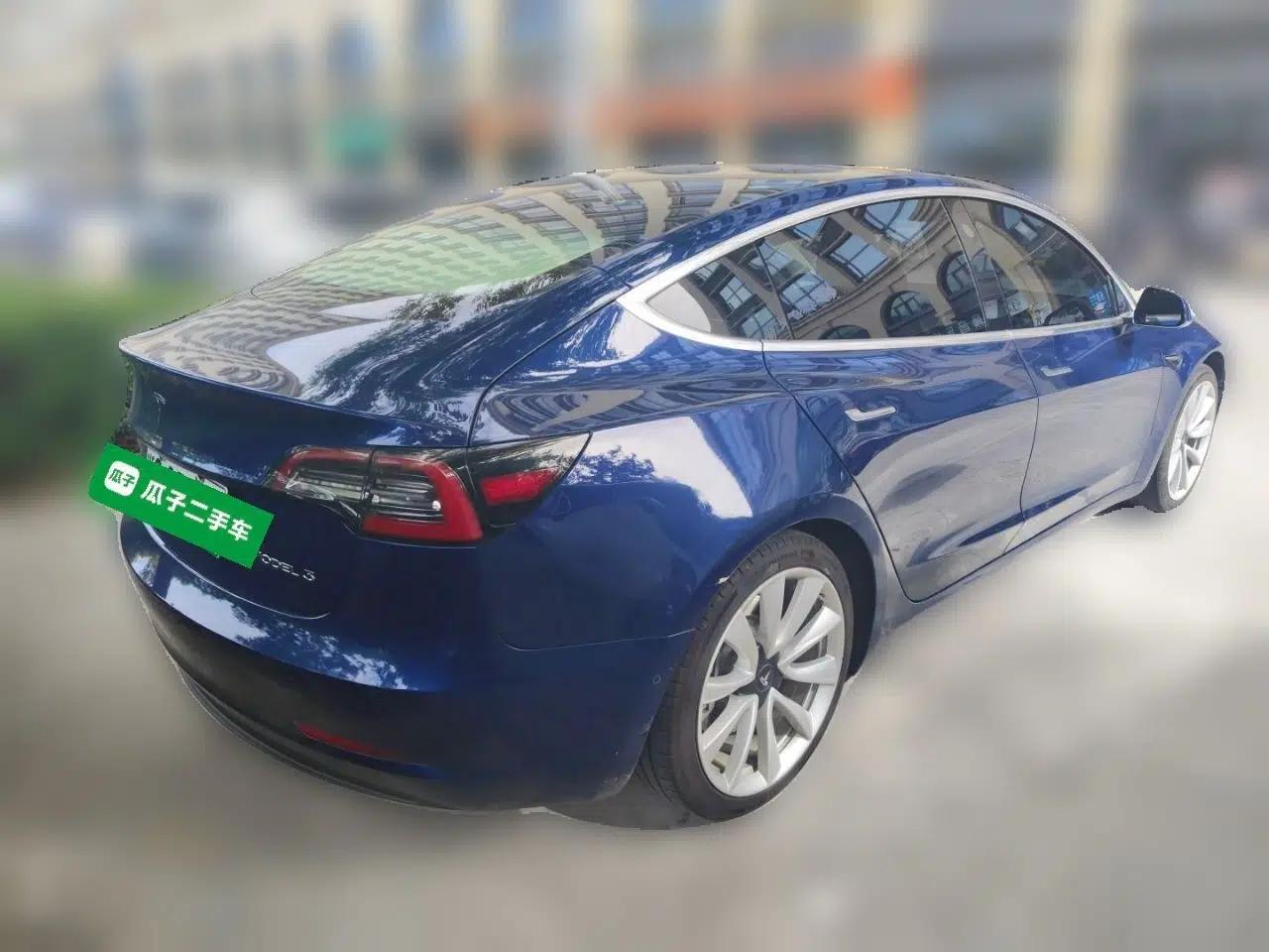 Tesla Model 3 2019 Standard Range Rear-Drive Upgraded Version — миниатюра 6
