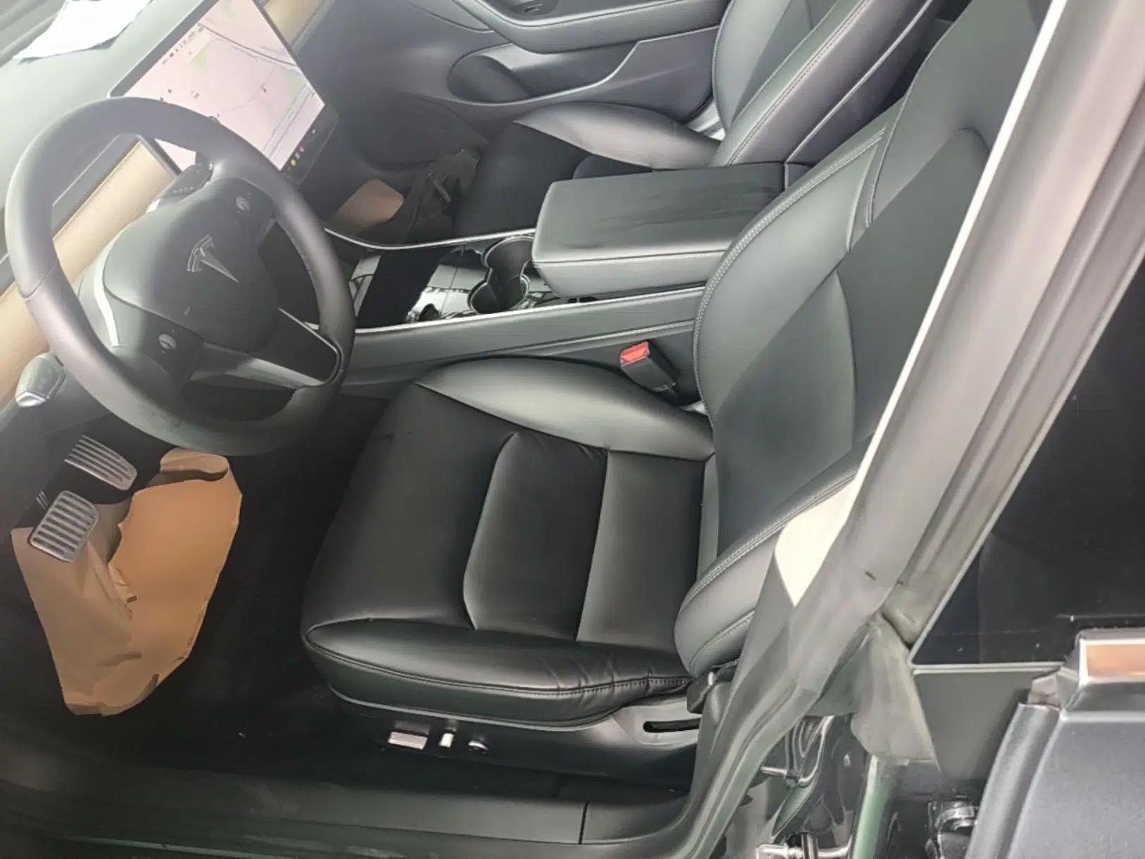 Tesla Model 3 2019 Standard Range Rear-Drive Upgraded Version — миниатюра 17