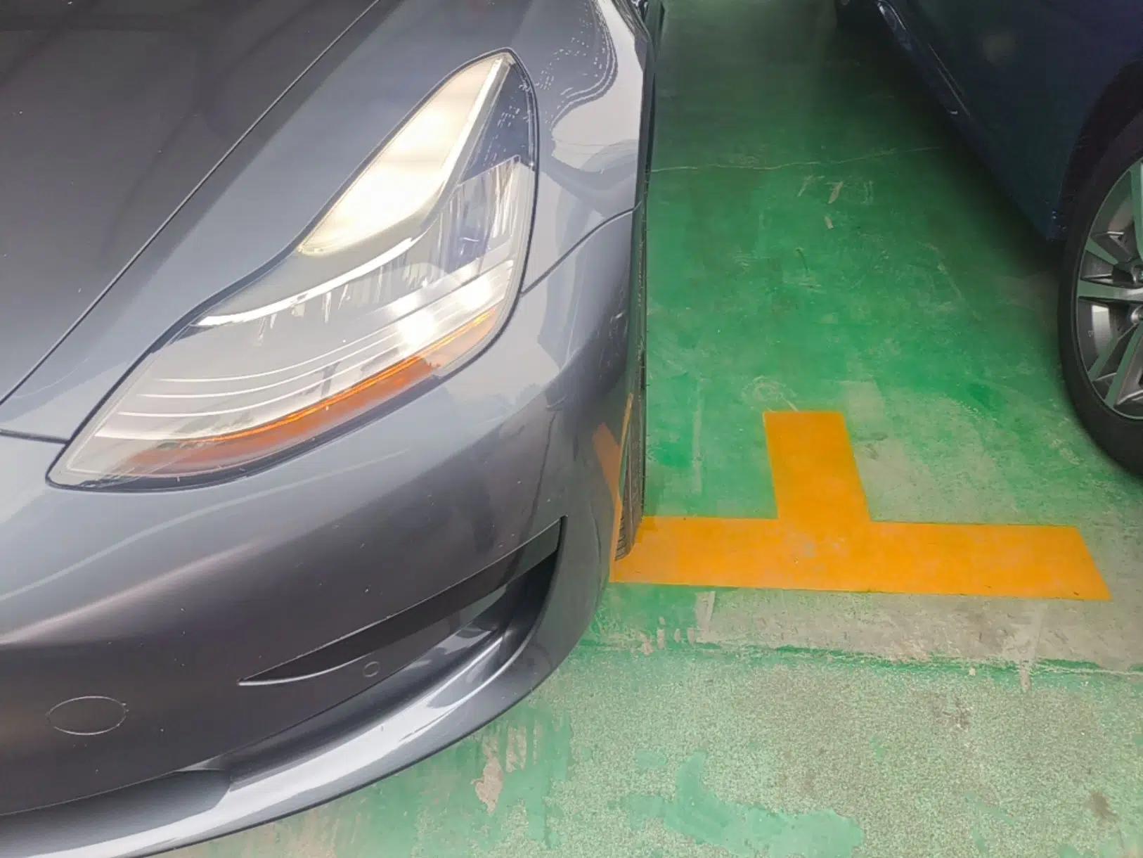 Tesla Model 3 2019 Standard Range Rear-Drive Upgraded Version — миниатюра 8