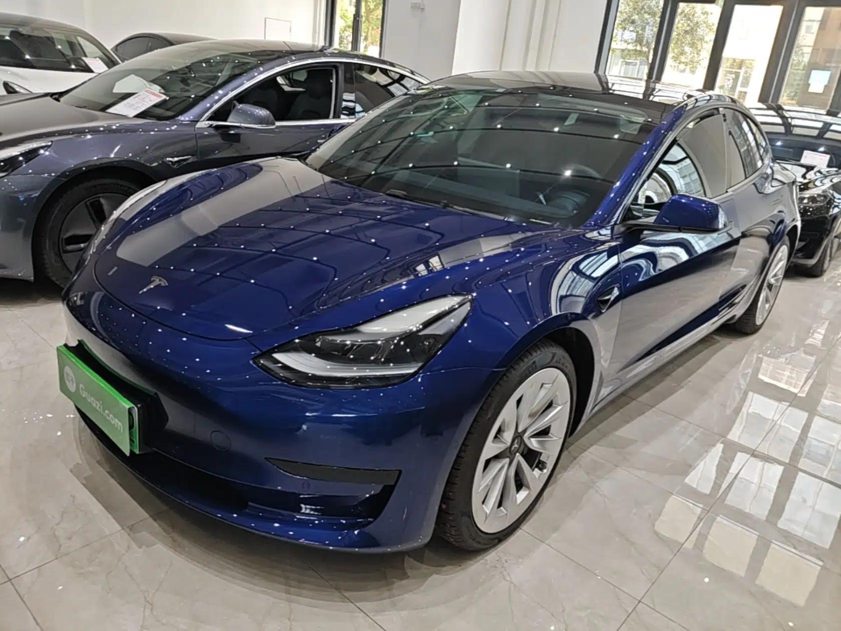 Tesla Model 3 2021 Standard Range Rear-Drive Upgraded Version — миниатюра 1
