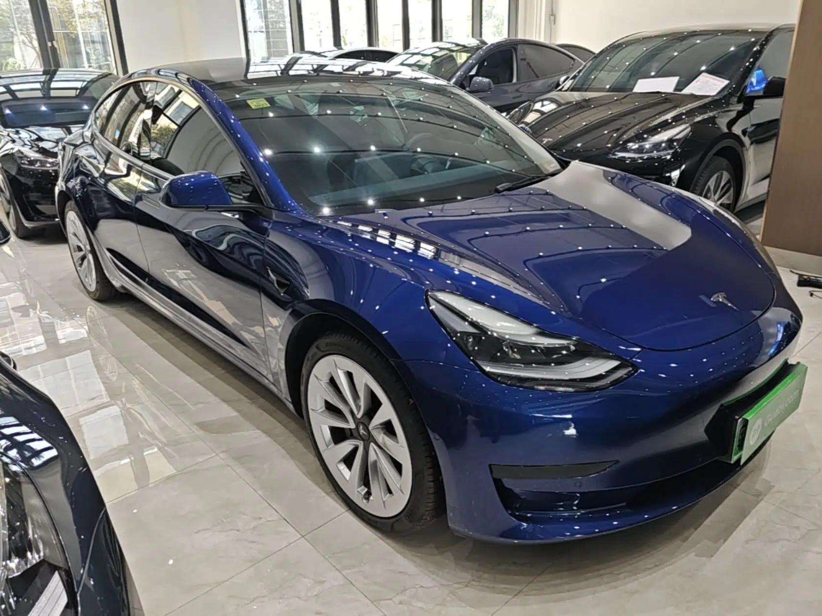 Tesla Model 3 2021 Standard Range Rear-Drive Upgraded Version — миниатюра 3