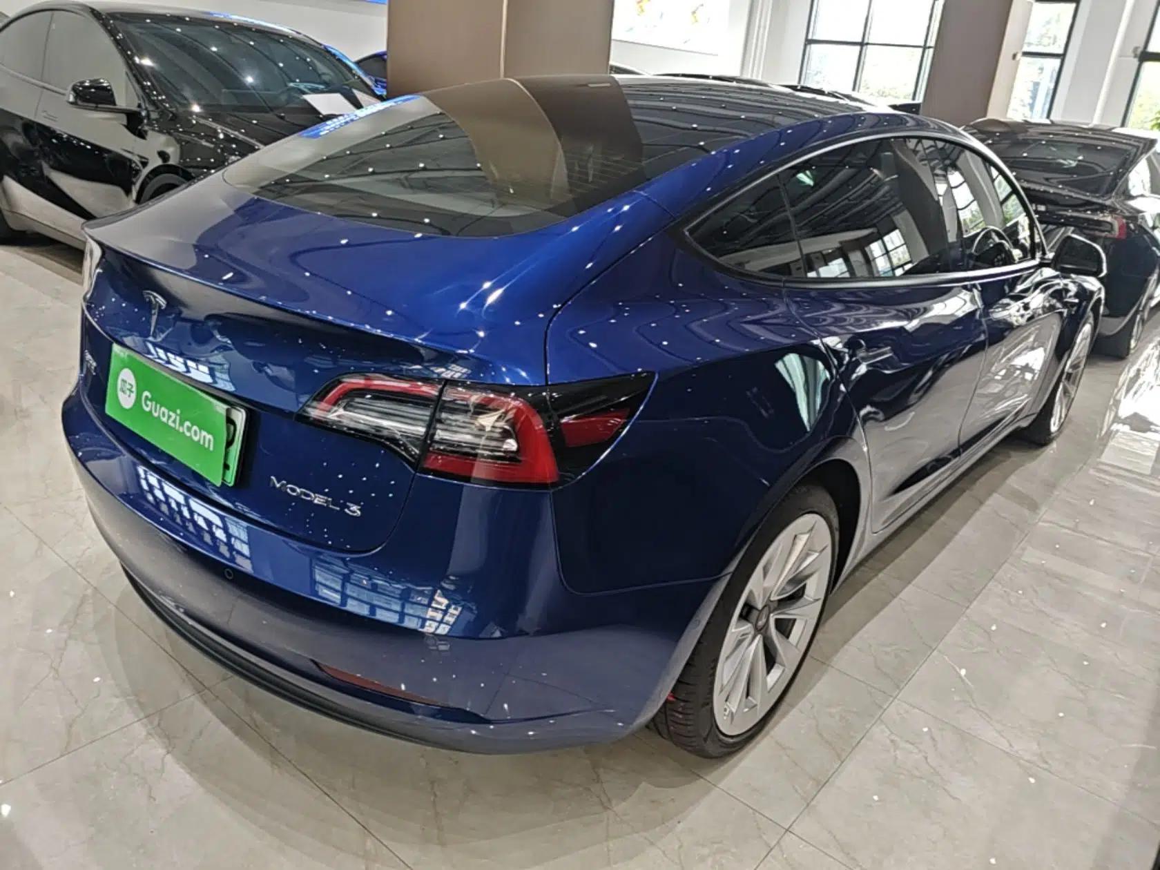 Tesla Model 3 2021 Standard Range Rear-Drive Upgraded Version — миниатюра 6