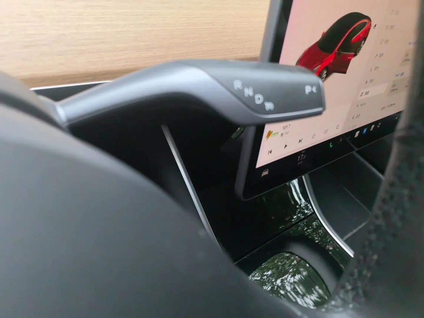 Tesla Model 3 2020 Refreshed Version Long-Range Rear-Wheel Drive — миниатюра 14
