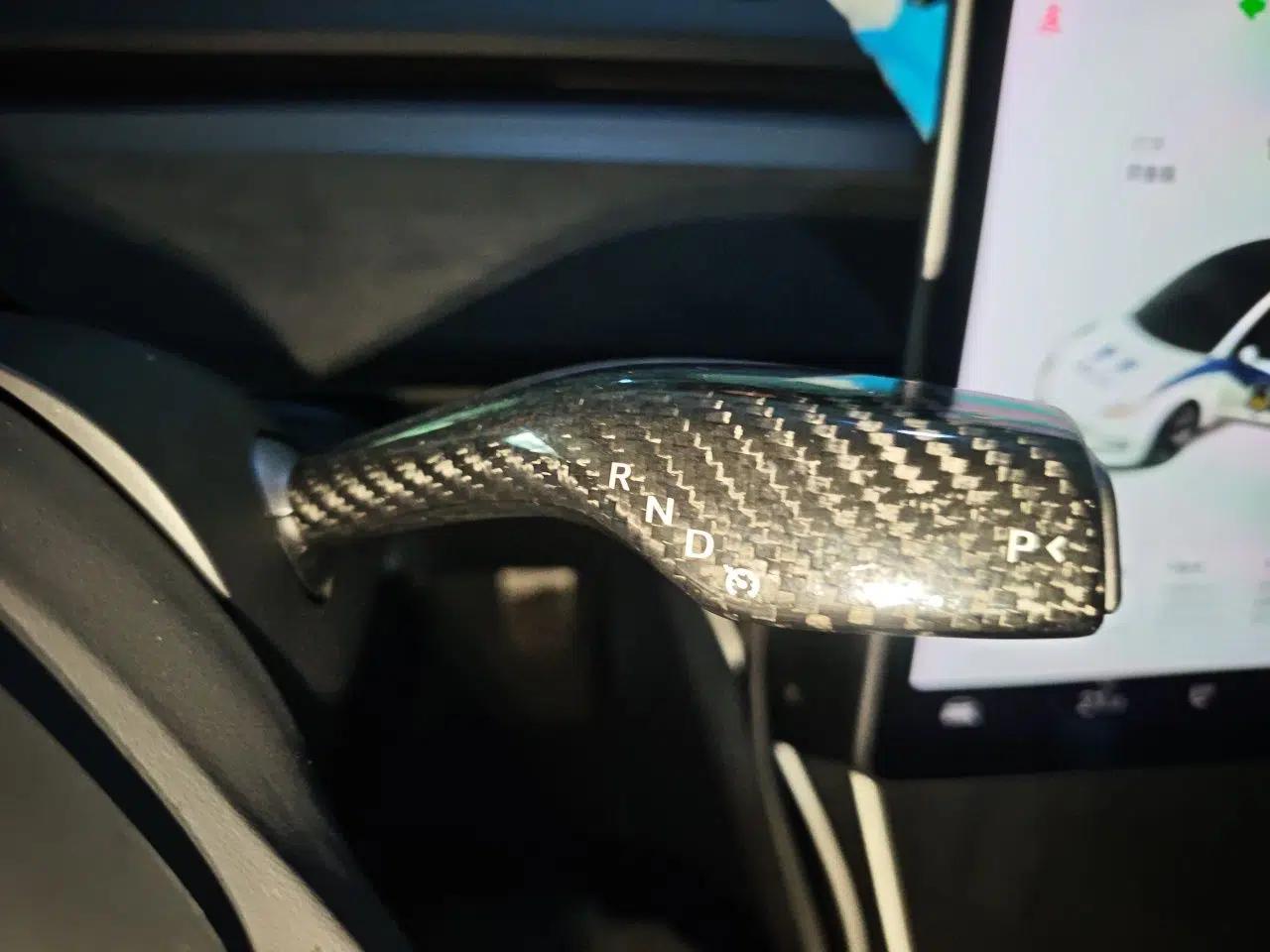 Tesla Model 3 2019 Long-Range All-Wheel-Drive Version — миниатюра 14