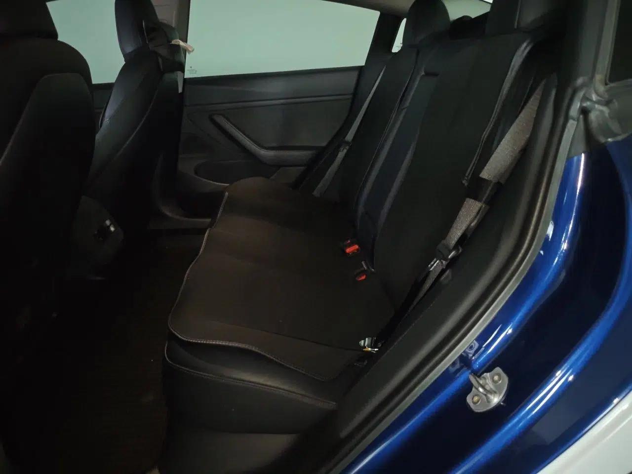 Tesla Model 3 2019 Long-Range All-Wheel-Drive Version — миниатюра 17