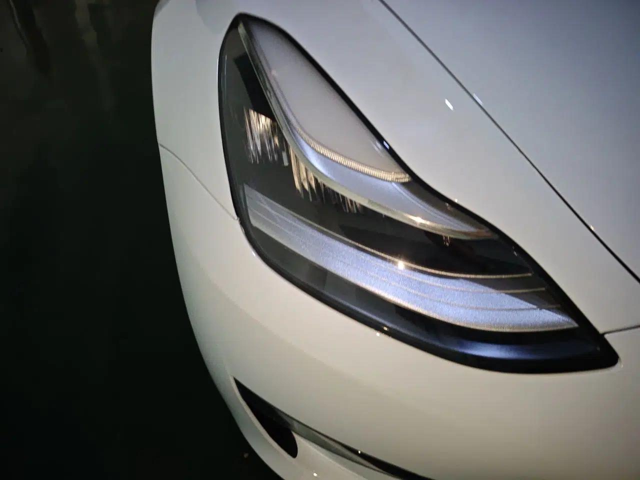 Tesla Model 3 2019 Long-Range All-Wheel-Drive Version — миниатюра 7
