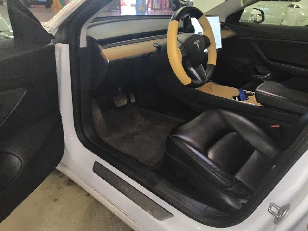 Tesla Model 3 2020 Standard Range Rear-Wheel Drive Upgraded Version — миниатюра 16