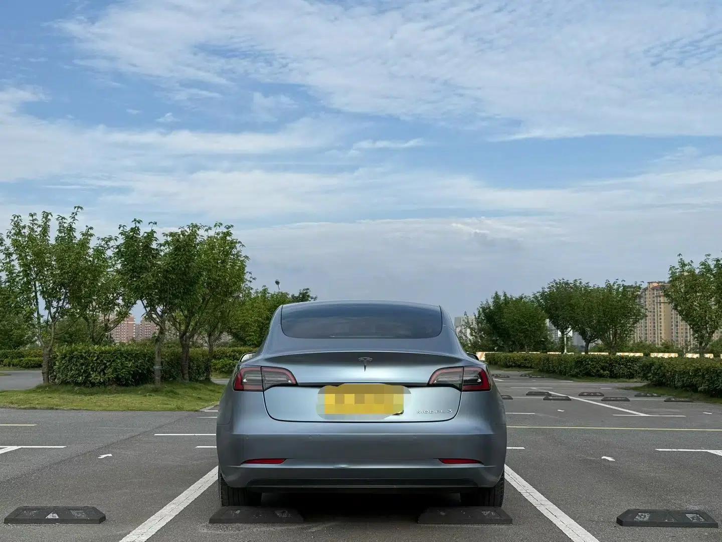 Tesla Model 3 2022 Rear-Wheel-Drive Version — миниатюра 15