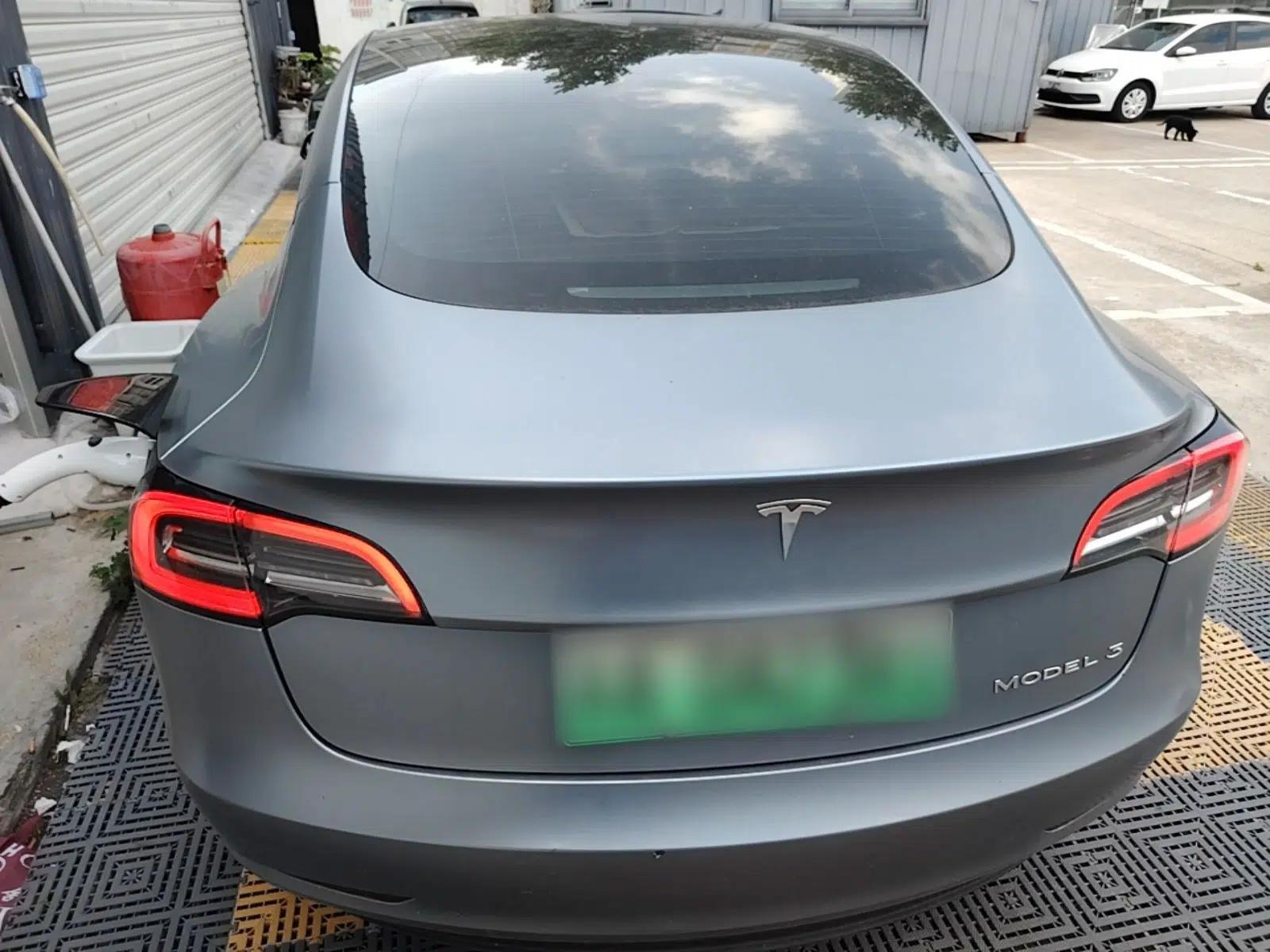 Tesla Model 3 2022 Rear-Wheel-Drive Version — миниатюра 5