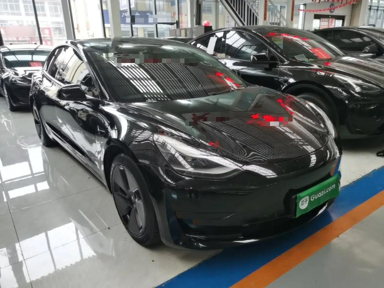 Tesla Model 3 2022 Rear-Wheel-Drive Version — миниатюра 3